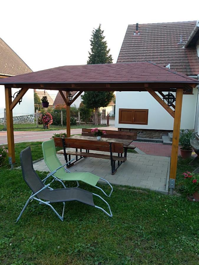 Koko Apartman Tihany Exterior foto